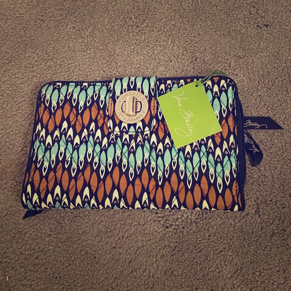 vera bradley wallet